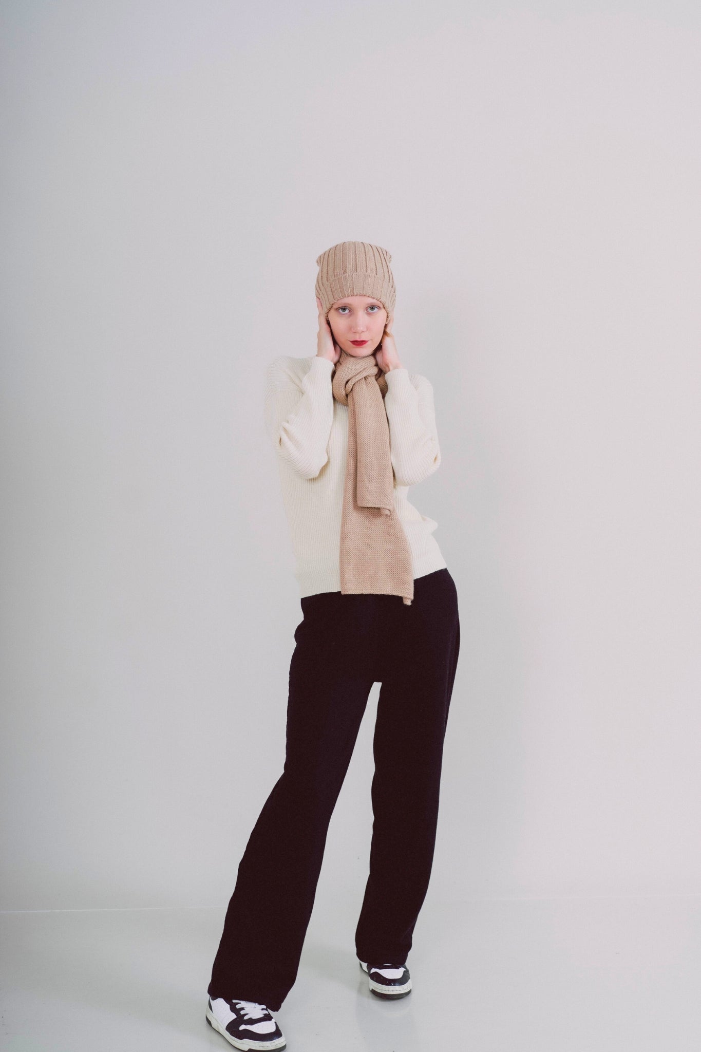<tc>ÉCHARPE ET BONNET "MAYU" BEIGE - 100% BABY ALPAGA</tc>