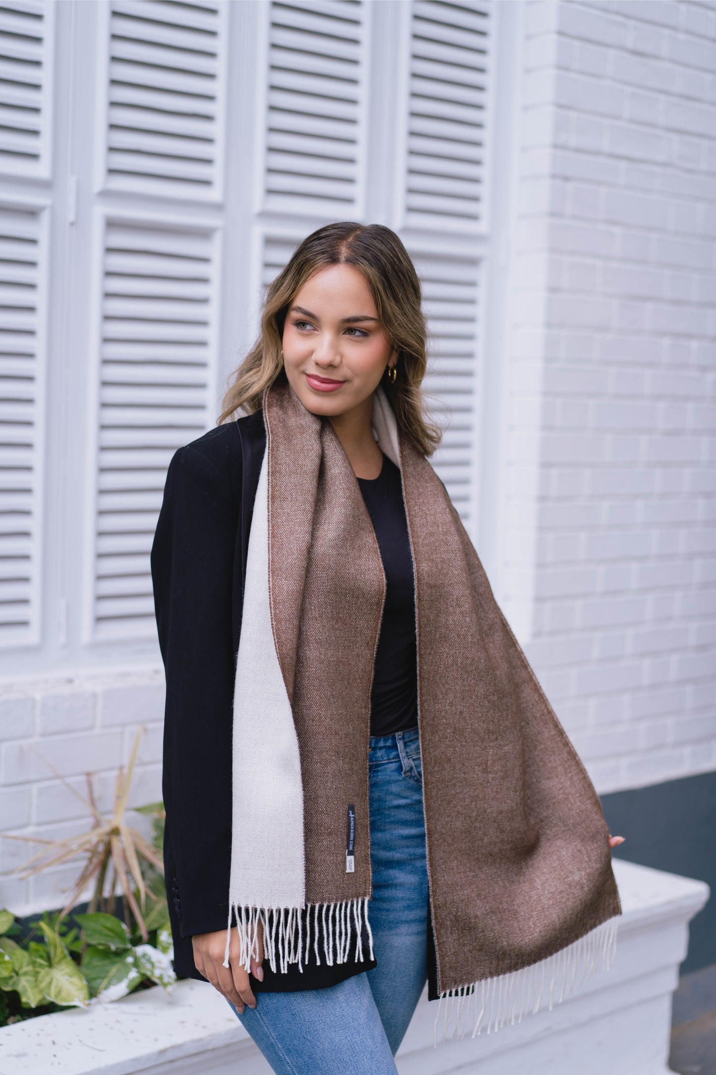 SJAAL WIT & BRUIN - 100% BABY ALPACA