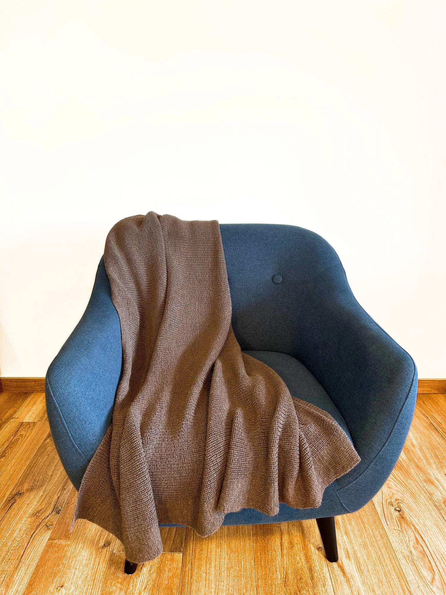 Manta para sofa o cama hechos de lana de alpaca.