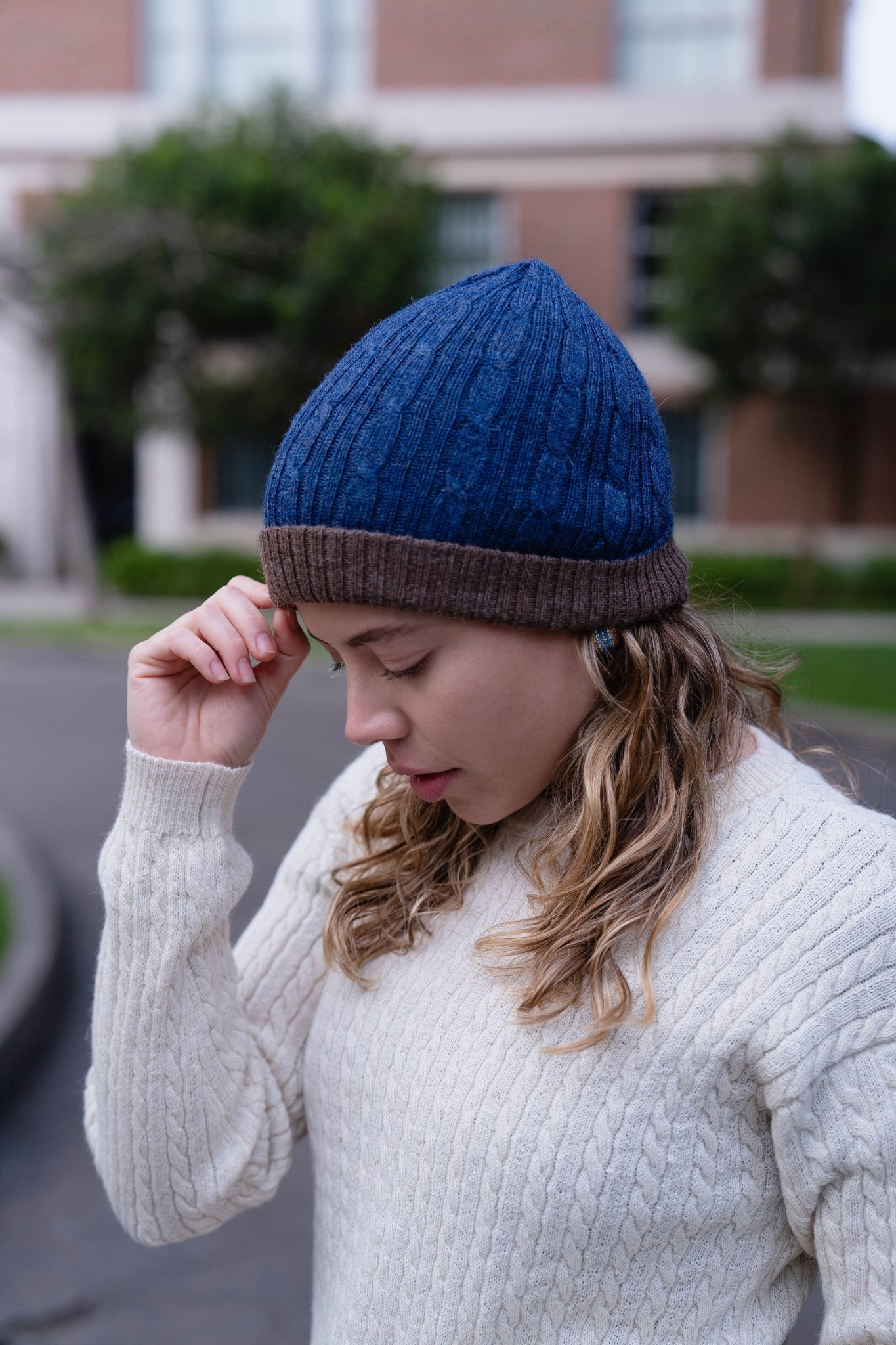 HAT "MILA" BLUE AND BROWN - 100% BABY ALPACA