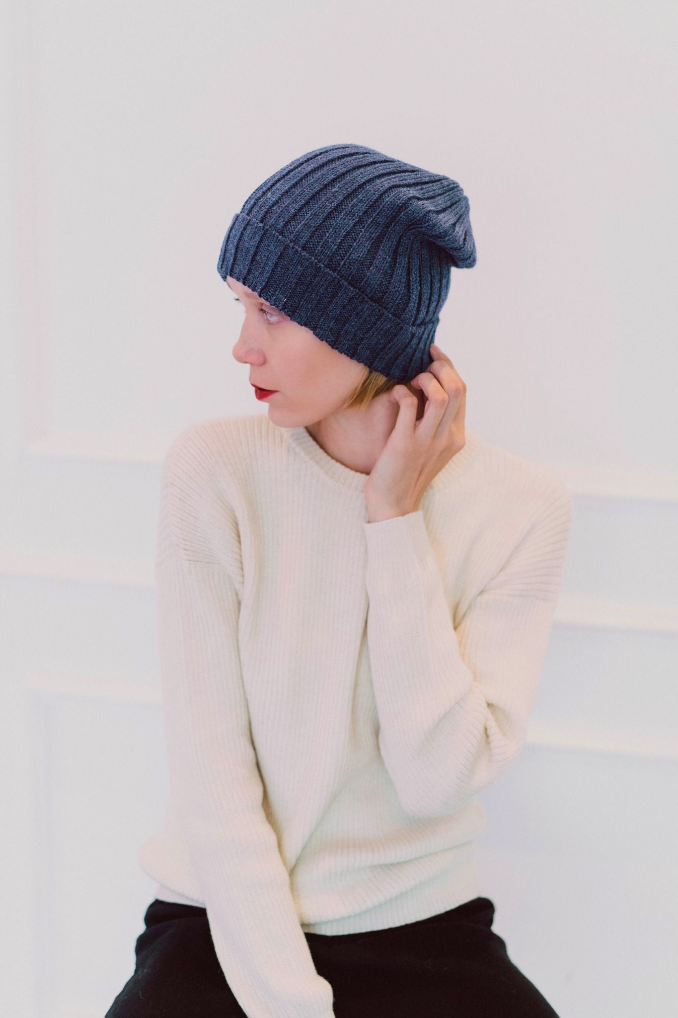 HAT "MAYU" BLUE - 100% BABY ALPACA