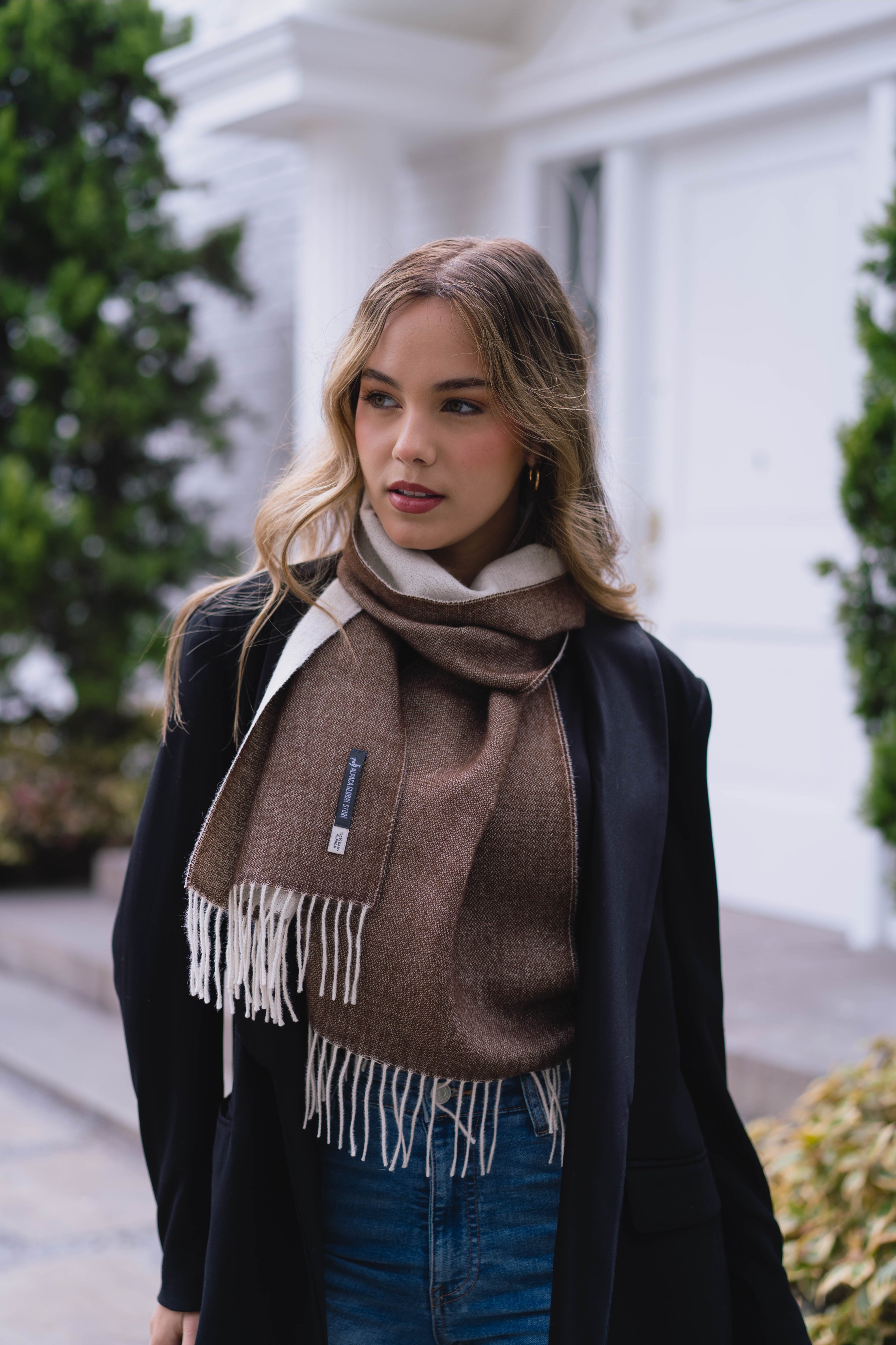 Alpaca Store ALPACA SCARF - WHITE&BROWN | Alpaca Global Store