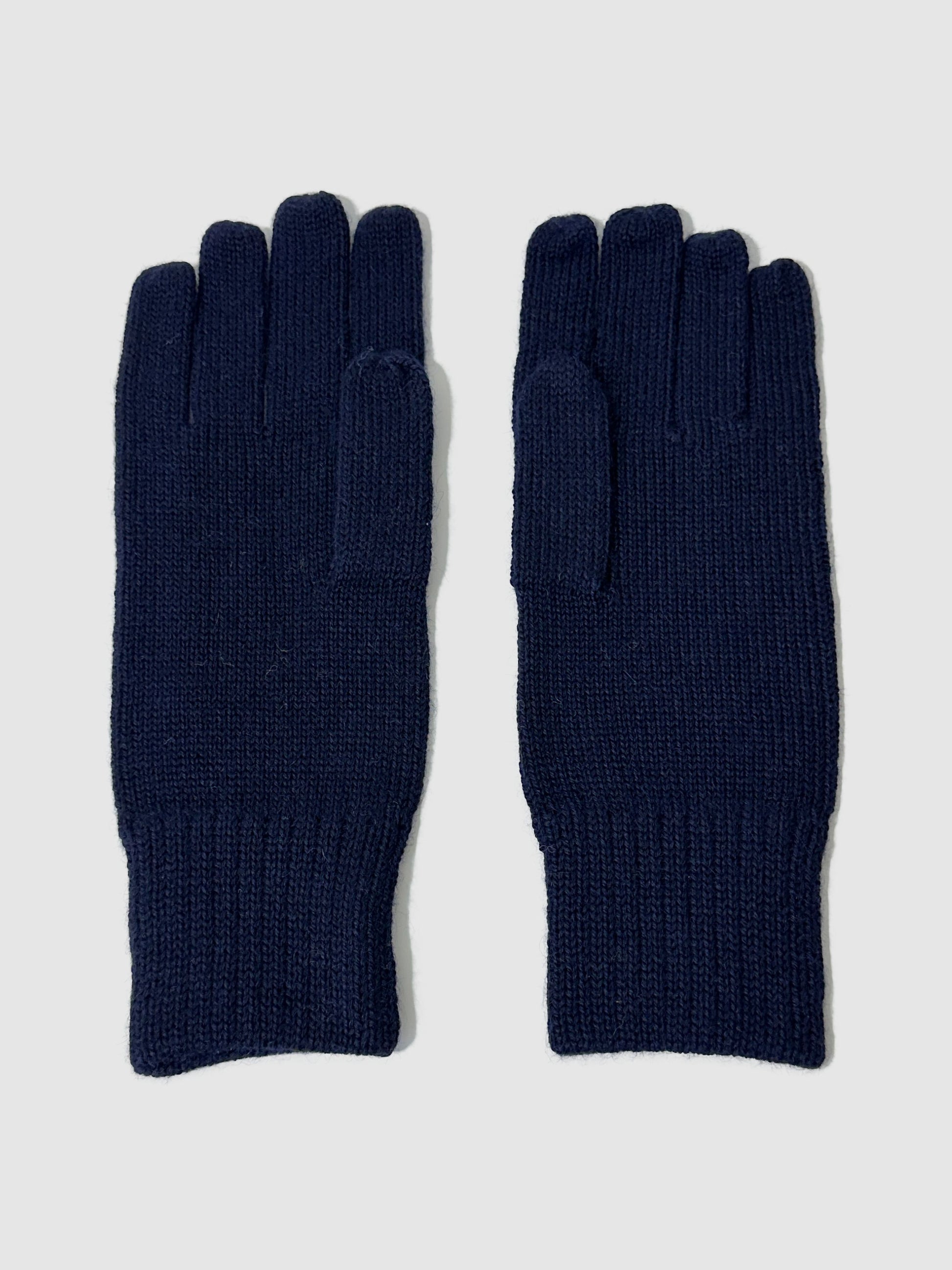 Blue baby alpaca gloves made in Peru. One size.